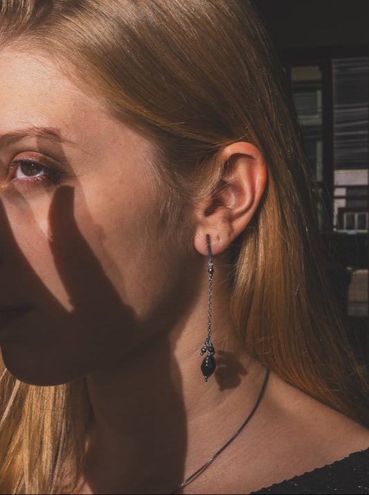 Brinco Longo Black Brilho