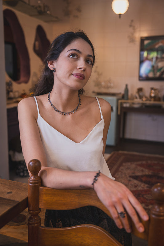 Colar Choker Nanquim Respingos